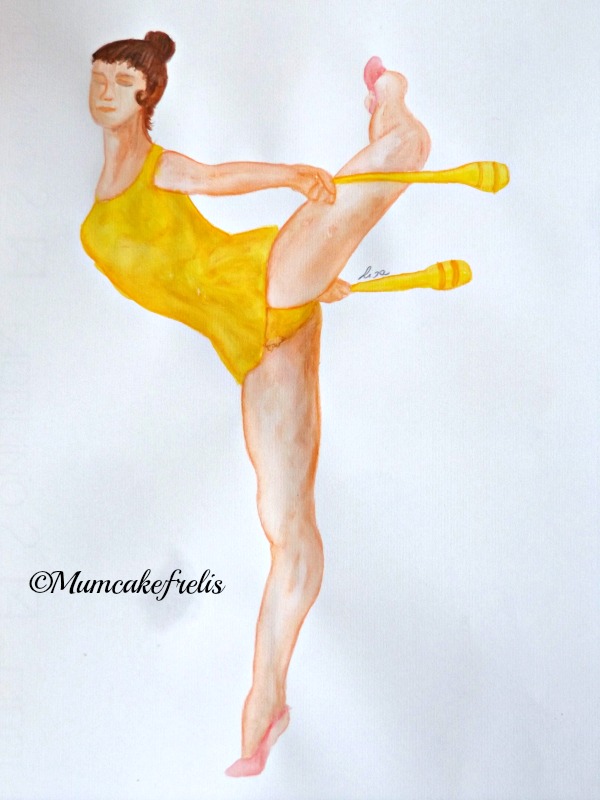 ginnasta dipinta a mano con body e clavette gialle