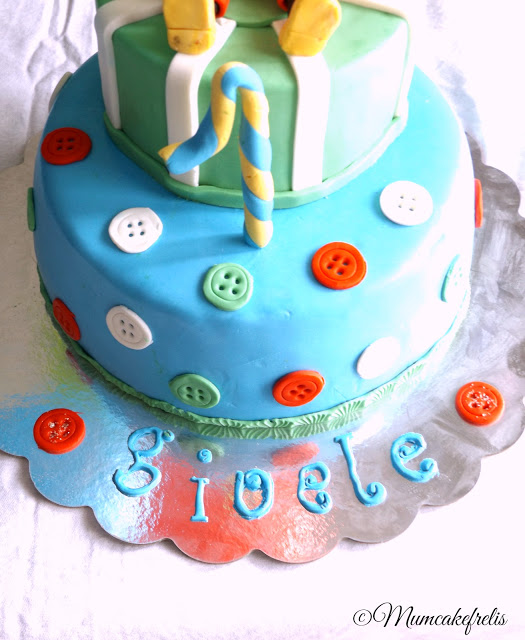 Torta Topolino in pasta di zucchero pdz con palloncini 1st Birthday Mickey Mouse Cake Ideas & Inspirations