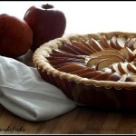 Crostata di mele, nocciole e cannella