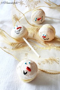 snowman macaron lollipops