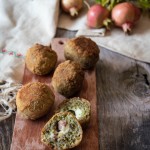 arancine al pesto di pistacchi con mortadella e provola