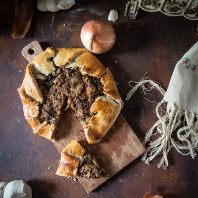 galette salata con cipolle e tartufo