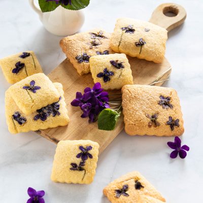Come fare biscotti con violette
