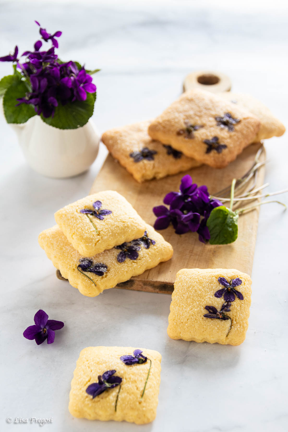 ricetta per i biscotti con violette