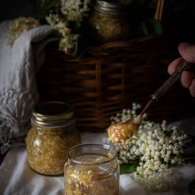 confettura con fiori di sambuco